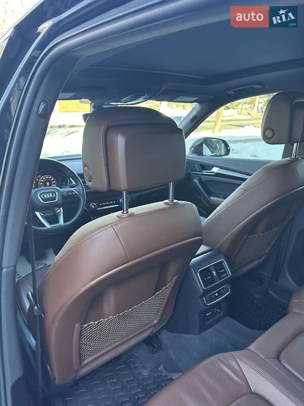 Внедорожник / Кроссовер Audi Q5 2019 в Луцке фото 24 Внедорожник / Кроссовер Audi Q5 2019 в Луцке