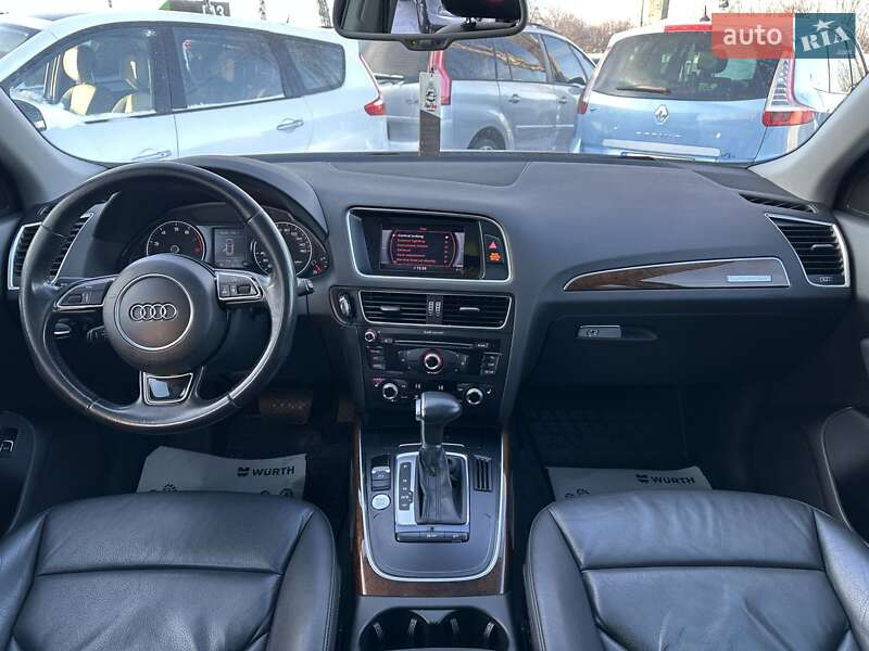 Внедорожник / Кроссовер Audi Q5 2015 в Смеле