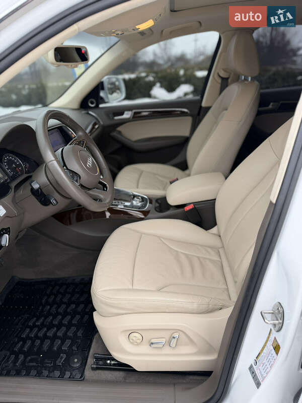 Позашляховик / Кросовер Audi Q5 2015 в Шепетівці