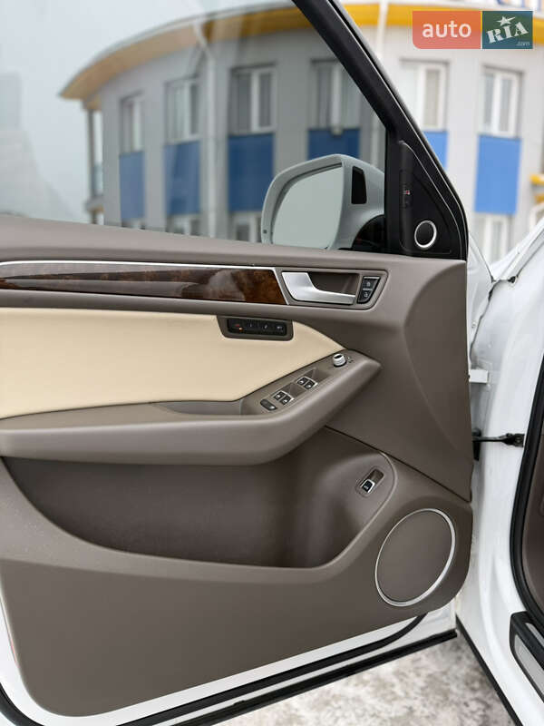 Позашляховик / Кросовер Audi Q5 2015 в Шепетівці