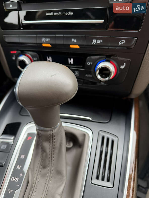 Позашляховик / Кросовер Audi Q5 2015 в Шепетівці