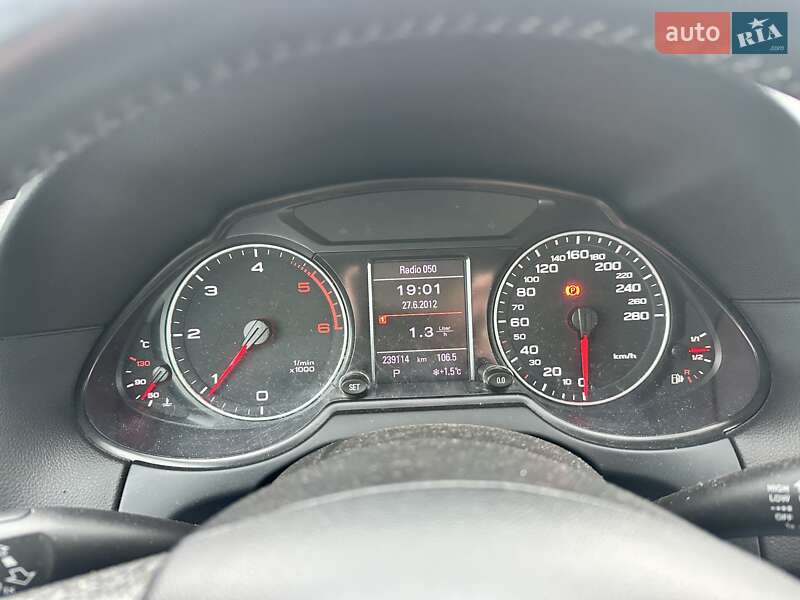 Внедорожник / Кроссовер Audi Q5 2011 в Черновцах
