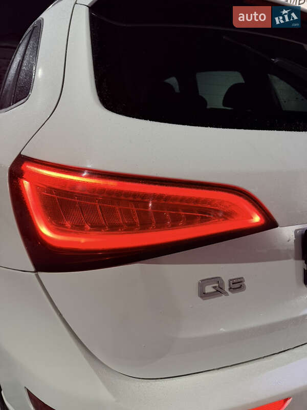 Позашляховик / Кросовер Audi Q5 2014 в Луцьку