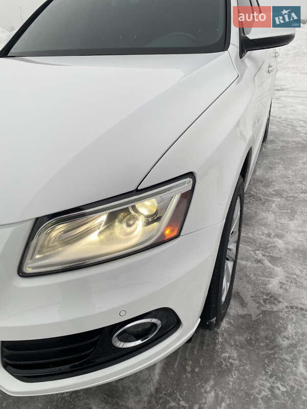 Позашляховик / Кросовер Audi Q5 2013 в Львові