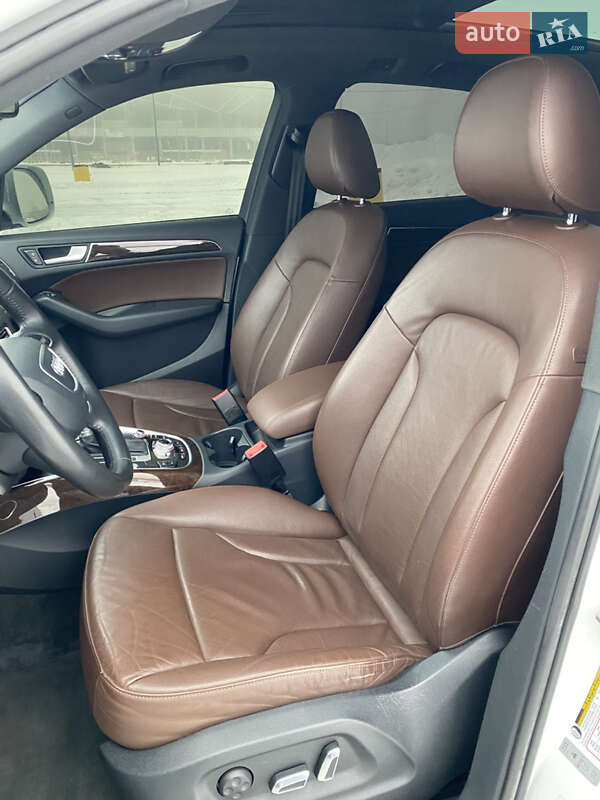 Позашляховик / Кросовер Audi Q5 2013 в Львові