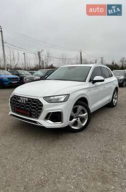 Внедорожник / Кроссовер Audi Q5 2022 в Белогородке