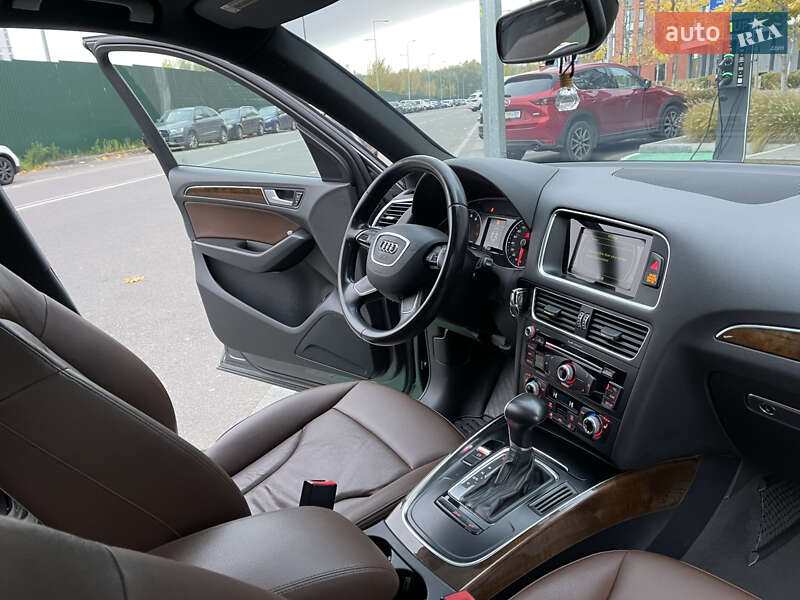 Позашляховик / Кросовер Audi Q5 2015 в Вінниці