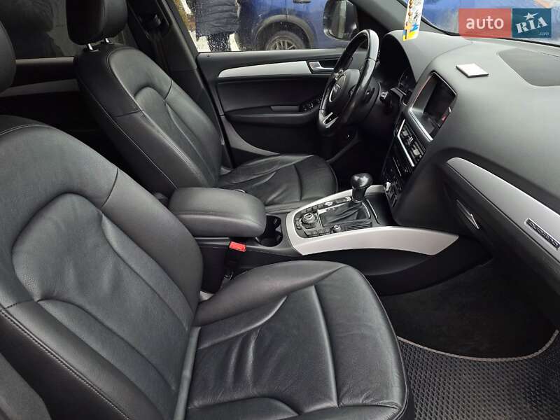 Внедорожник / Кроссовер Audi Q5 2015 в Тернополе