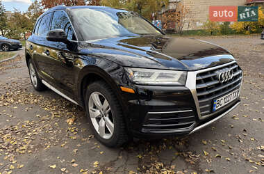 Внедорожник / Кроссовер Audi Q5 2017 в Киеве