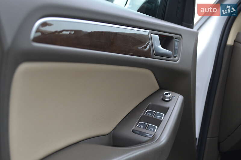 Позашляховик / Кросовер Audi Q5 2015 в Дрогобичі