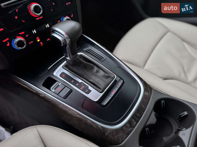 Позашляховик / Кросовер Audi Q5 2014 в Дубні