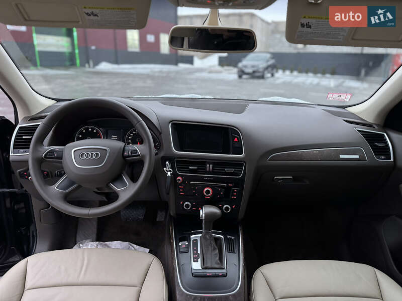 Позашляховик / Кросовер Audi Q5 2014 в Дубні