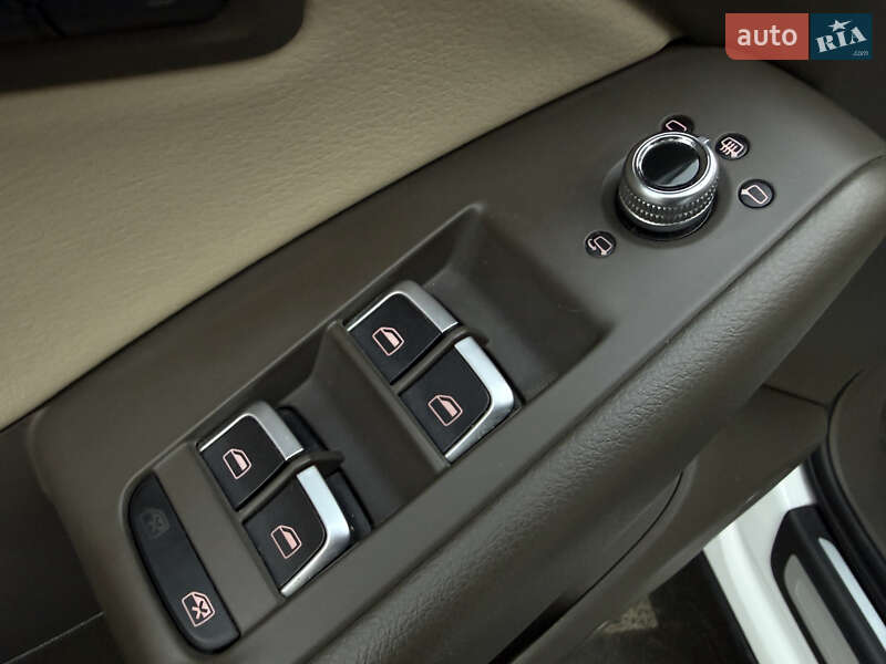 Позашляховик / Кросовер Audi Q5 2015 в Дрогобичі