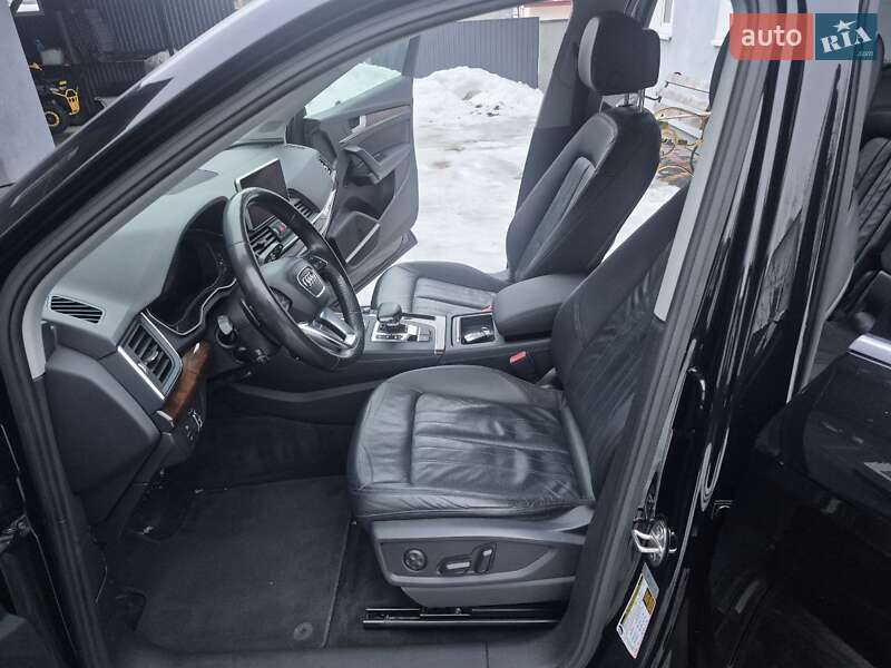 Внедорожник / Кроссовер Audi Q5 2018 в Львове фото 20 Внедорожник / Кроссовер Audi Q5 2018 в Львове