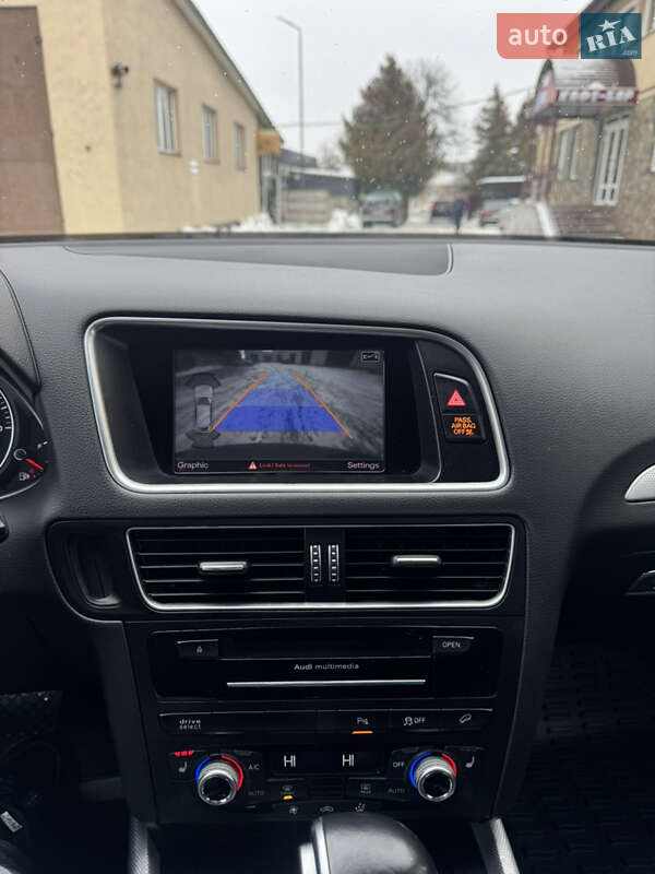 Внедорожник / Кроссовер Audi Q5 2017 в Владимире