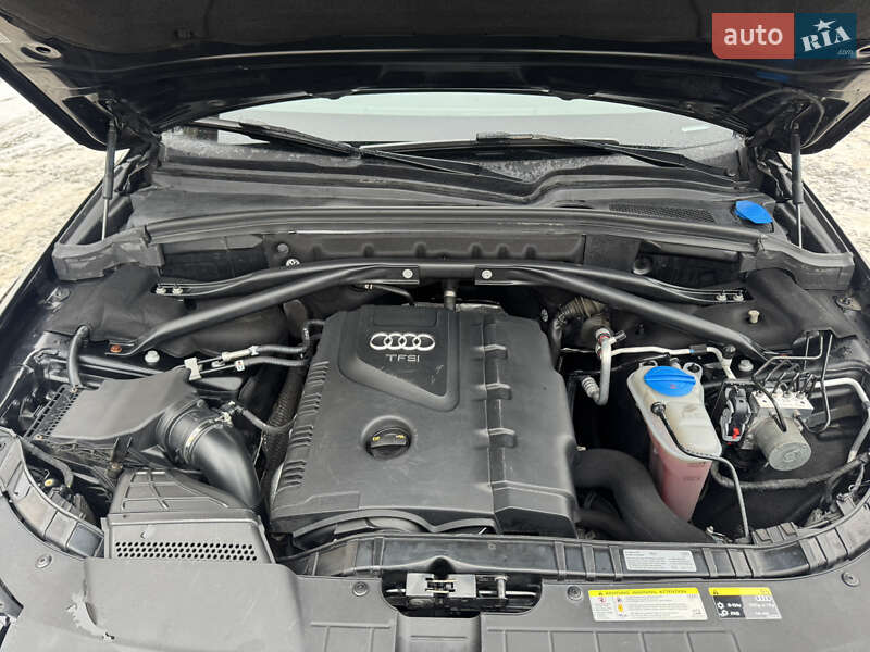 Внедорожник / Кроссовер Audi Q5 2017 в Владимире