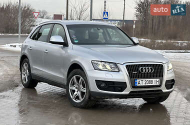 Внедорожник / Кроссовер Audi Q5 2010 в Каменец-Подольском