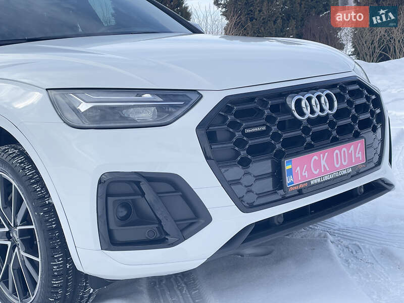 Позашляховик / Кросовер Audi Q5 2021 в Львові