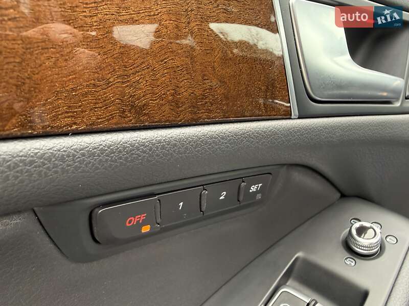 Позашляховик / Кросовер Audi Q5 2015 в Дрогобичі