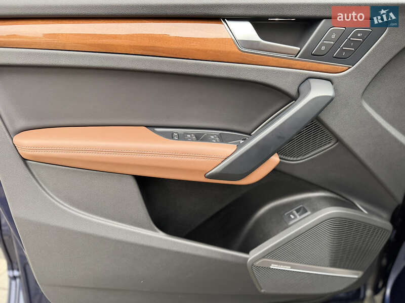 Внедорожник / Кроссовер Audi Q5 2022 в Дрогобыче