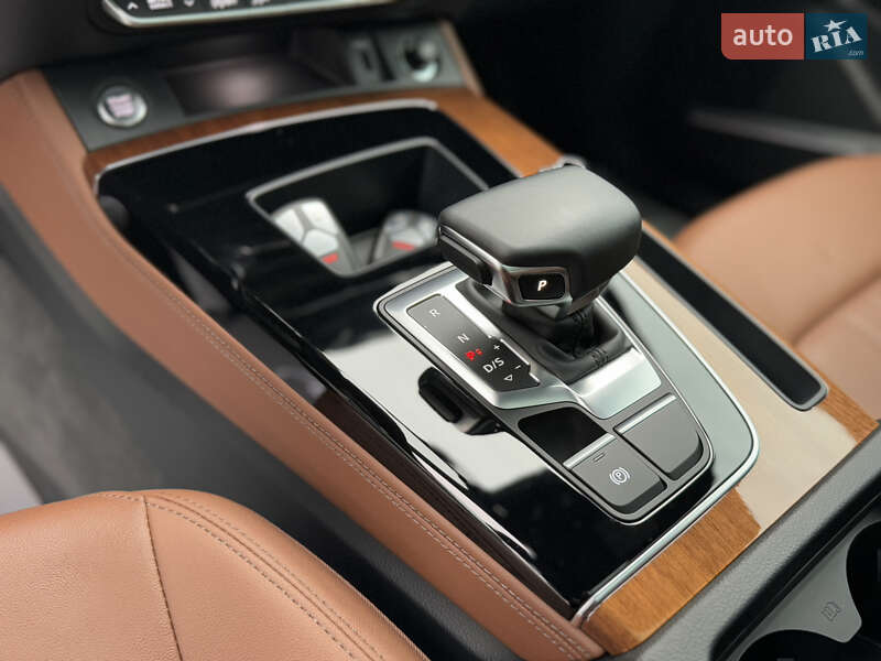 Внедорожник / Кроссовер Audi Q5 2022 в Дрогобыче