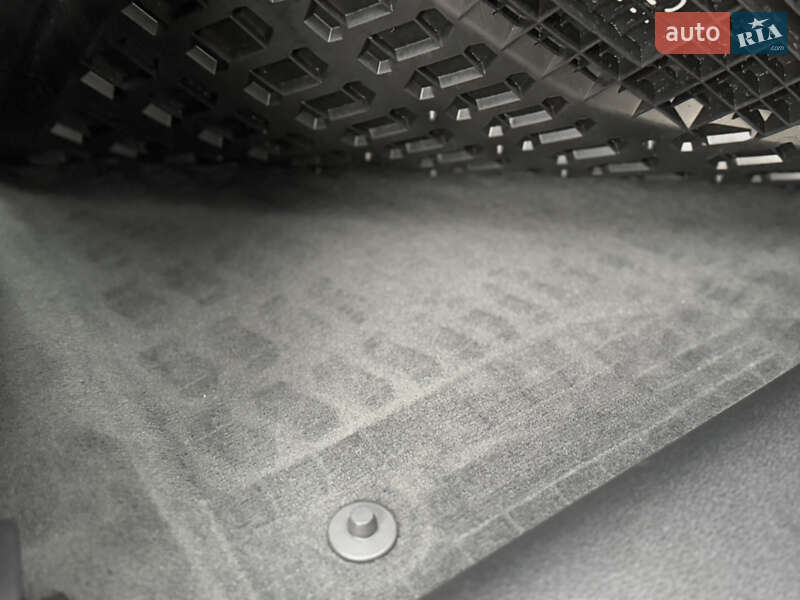 Внедорожник / Кроссовер Audi Q5 2022 в Дрогобыче