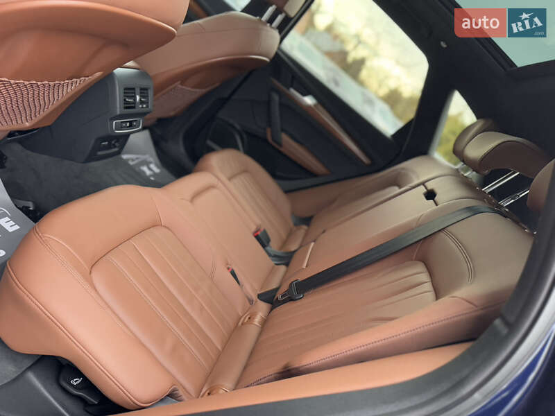 Внедорожник / Кроссовер Audi Q5 2022 в Дрогобыче