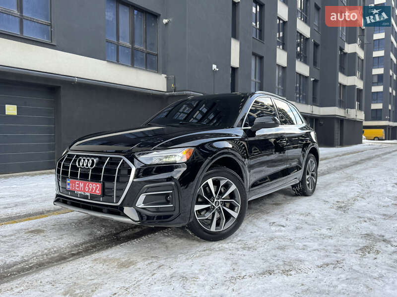 Внедорожник / Кроссовер Audi Q5 2020 в Ивано-Франковске