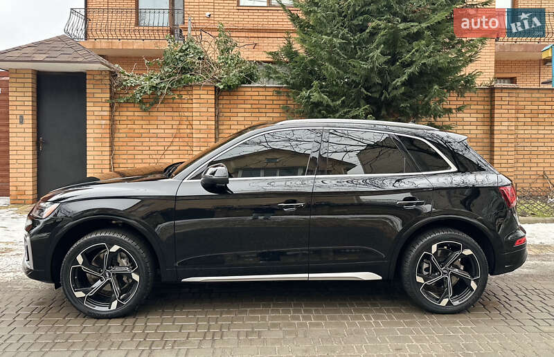 Позашляховик / Кросовер Audi Q5 2021 в Одесі