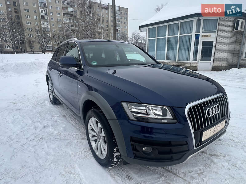 Позашляховик / Кросовер Audi Q5 2015 в Долині