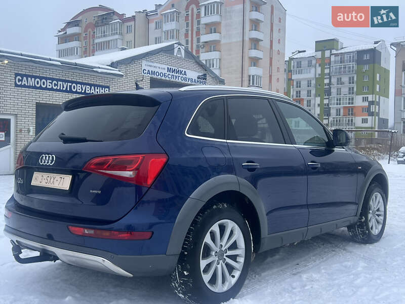 Позашляховик / Кросовер Audi Q5 2015 в Долині