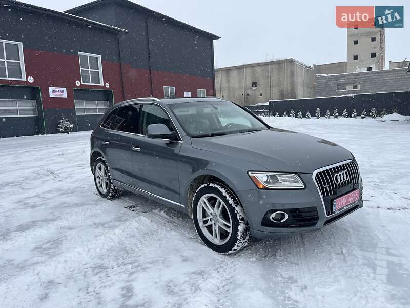 Внедорожник / Кроссовер Audi Q5 2015 в Дубно