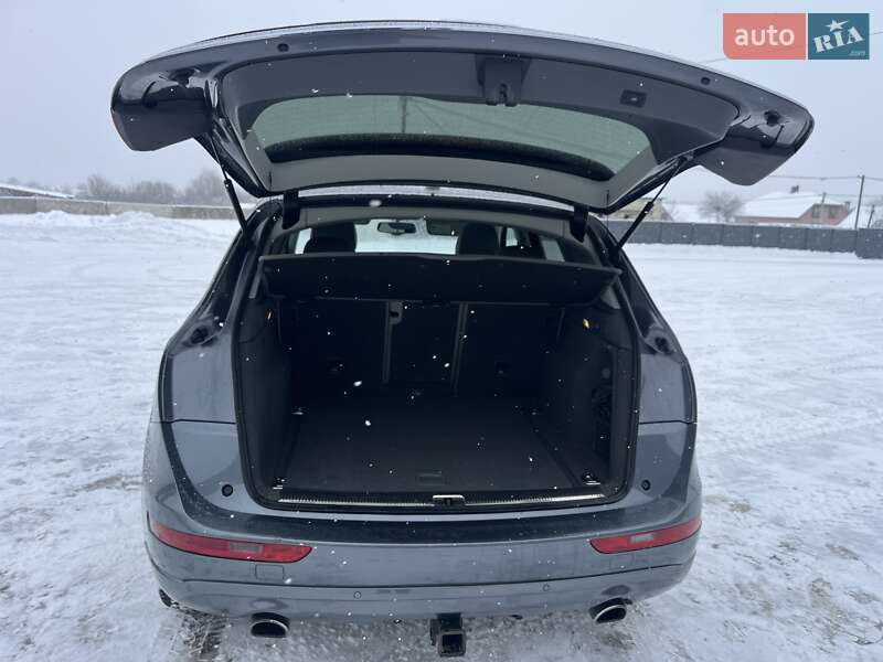 Внедорожник / Кроссовер Audi Q5 2015 в Дубно