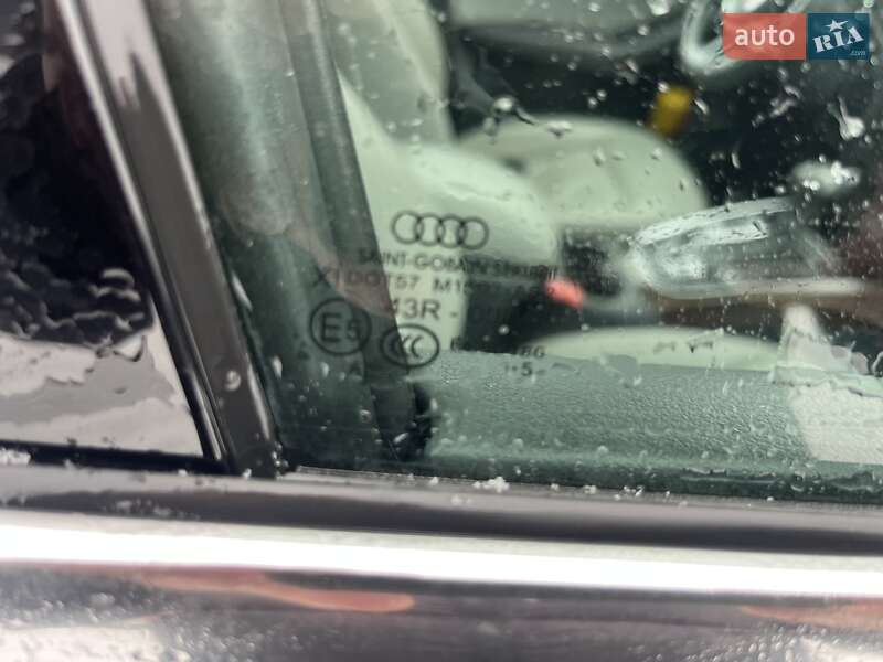 Внедорожник / Кроссовер Audi Q5 2015 в Дубно