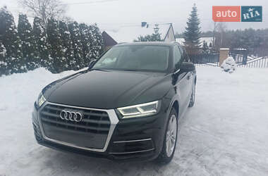 Позашляховик / Кросовер Audi Q5 2018 в Києві