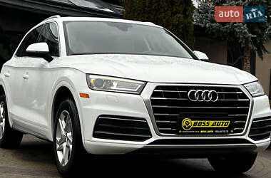 Позашляховик / Кросовер Audi Q5 2019 в Львові