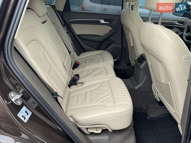 Позашляховик / Кросовер Audi Q5 2013 в Луцьку фото 15 Позашляховик / Кросовер Audi Q5 2013 в Луцьку