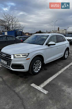 Позашляховик / Кросовер Audi Q5 2018 в Львові