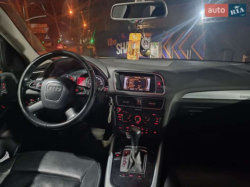 Позашляховик / Кросовер Audi Q5 2011 в Кременчуці фото 2 Позашляховик / Кросовер Audi Q5 2011 в Кременчуці