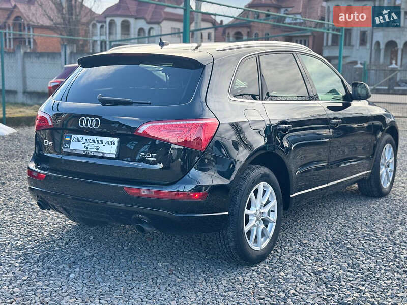 Внедорожник / Кроссовер Audi Q5 2012 в Тячеве