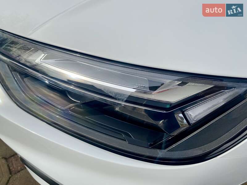 Внедорожник / Кроссовер Audi Q5 2022 в Одессе