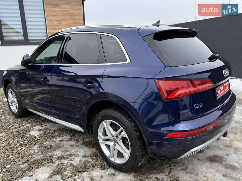 Позашляховик / Кросовер Audi Q5 2018 в Стрию фото 50 Позашляховик / Кросовер Audi Q5 2018 в Стрию