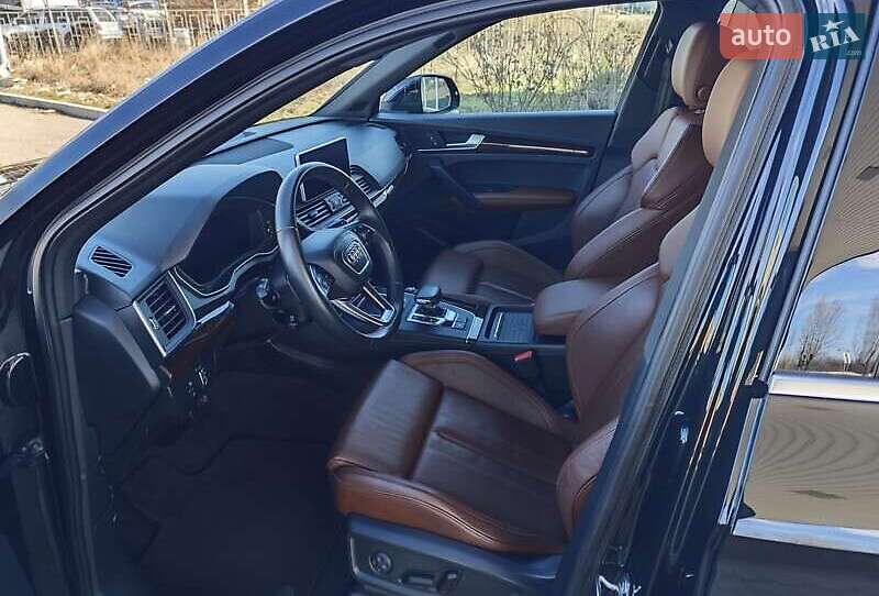 Позашляховик / Кросовер Audi Q5 2019 в Вінниці