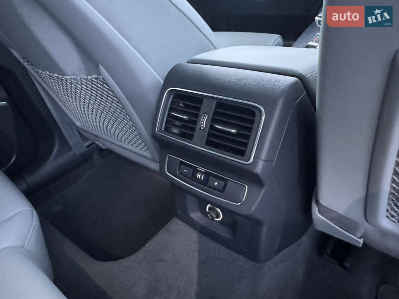 Позашляховик / Кросовер Audi Q5 2017 в Луцьку фото 23 Позашляховик / Кросовер Audi Q5 2017 в Луцьку