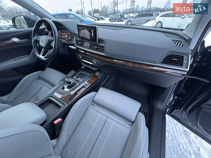 Позашляховик / Кросовер Audi Q5 2017 в Луцьку фото 30 Позашляховик / Кросовер Audi Q5 2017 в Луцьку