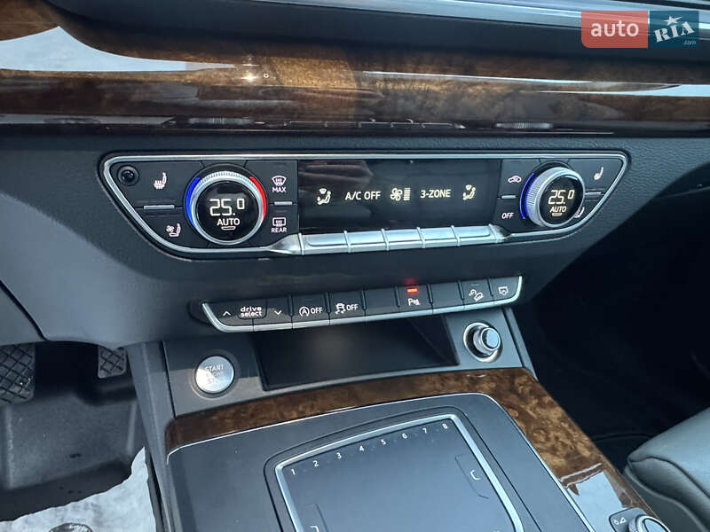 Позашляховик / Кросовер Audi Q5 2017 в Луцьку фото 39 Позашляховик / Кросовер Audi Q5 2017 в Луцьку