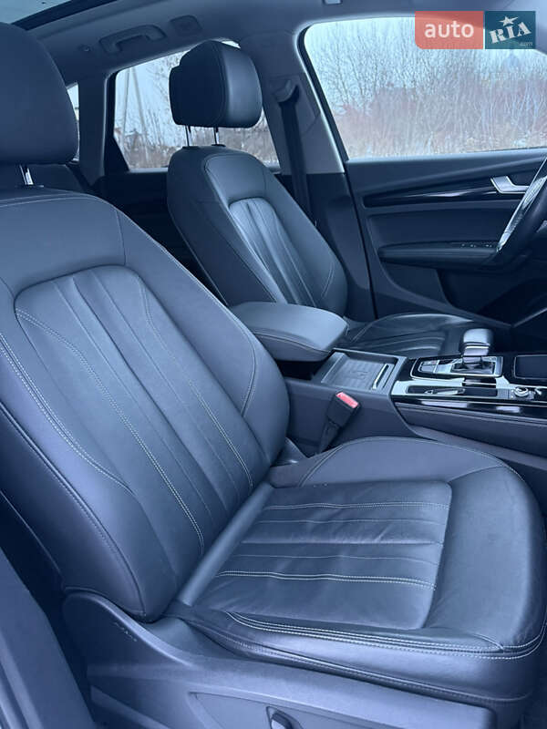 Позашляховик / Кросовер Audi Q5 2021 в Львові фото 24 Позашляховик / Кросовер Audi Q5 2021 в Львові