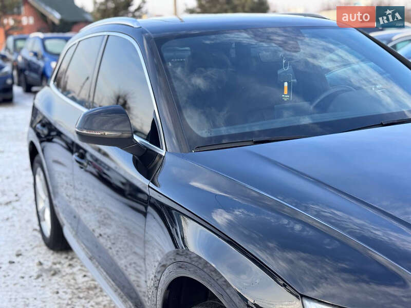 Позашляховик / Кросовер Audi Q5 2020 в Івано-Франківську