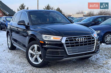 Внедорожник / Кроссовер Audi Q5 2020 в Ивано-Франковске