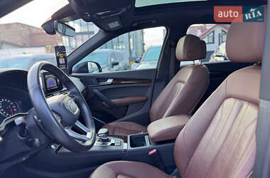 Внедорожник / Кроссовер Audi Q5 2020 в Ивано-Франковске